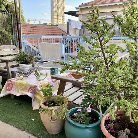 Neve Tzedek Original Style Apartments Tel Aviv Bagian luar foto