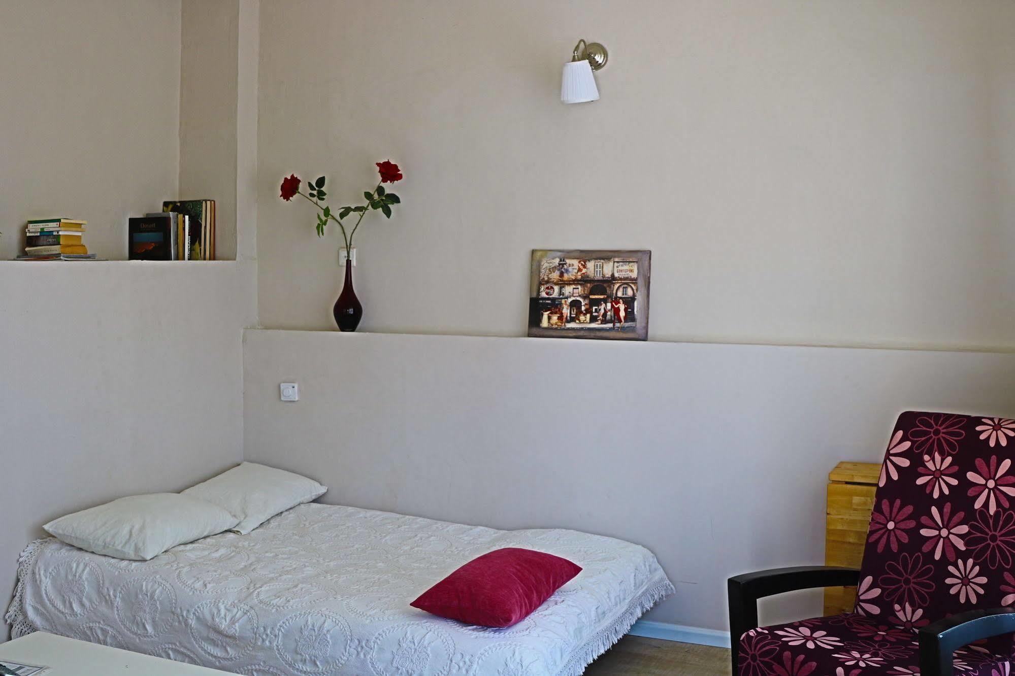 Neve Tzedek Original Style Apartments Tel Aviv Bagian luar foto