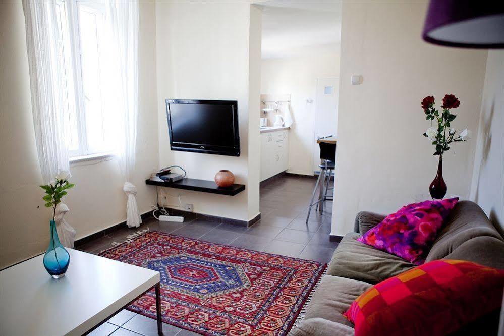 Neve Tzedek Original Style Apartments Tel Aviv Bagian luar foto